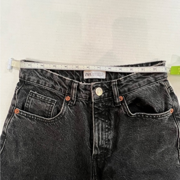 Zara Stone Wash Classic Mom Fit High Rise Ankle Length Jean Size 4 - Picture 7 of 8